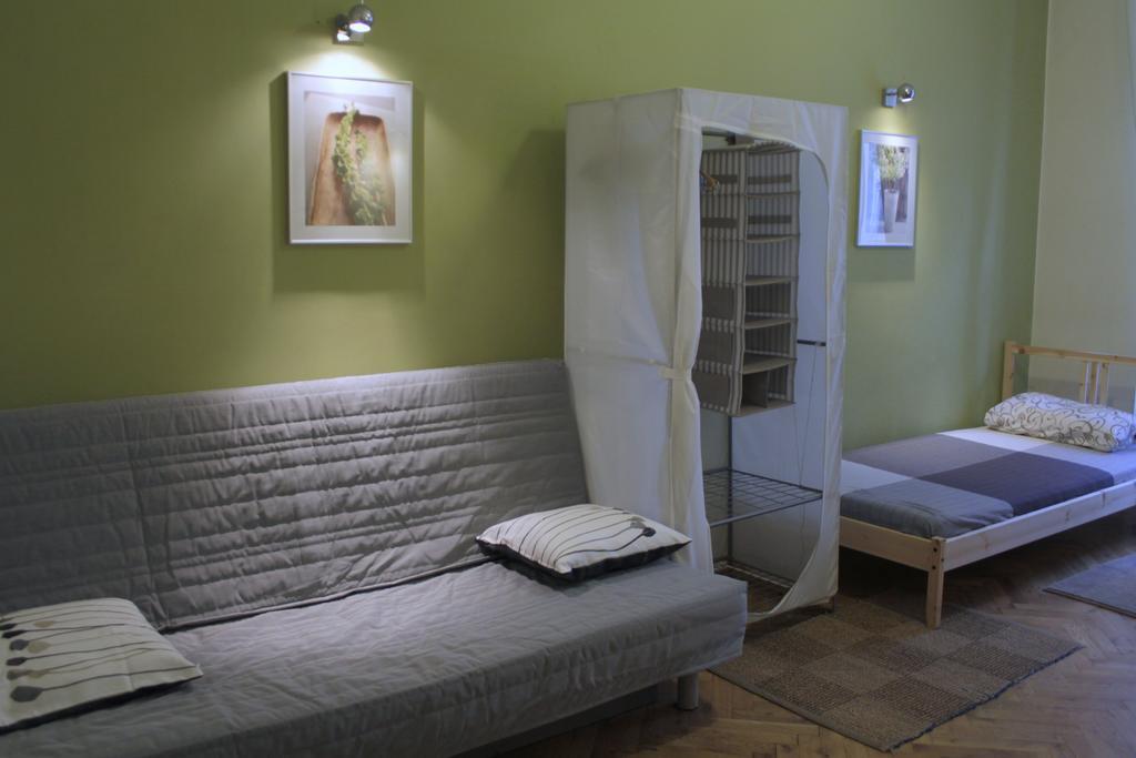 4Party Apartment Krakow Luaran gambar